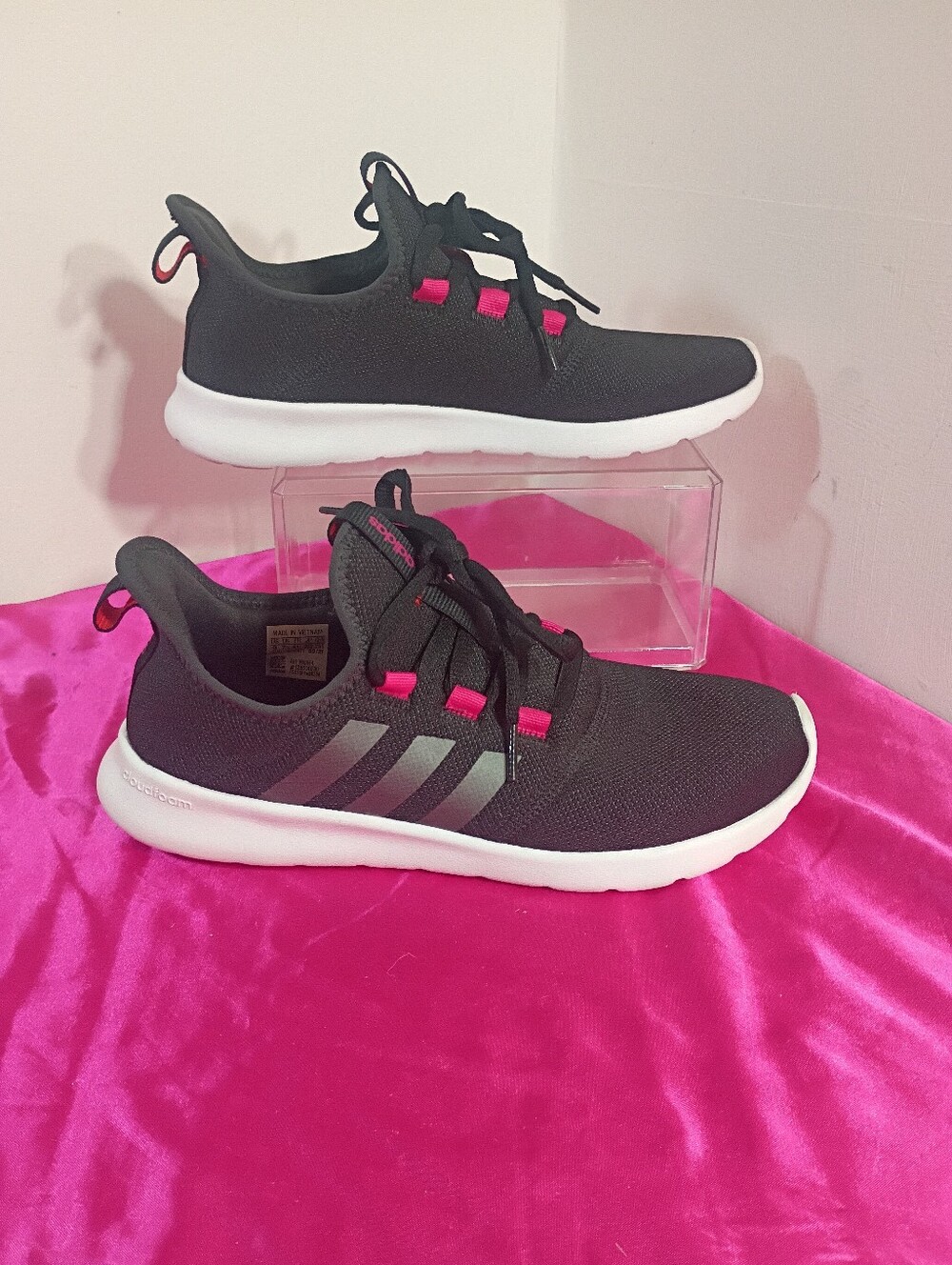 Adidas Shoes Womens SZ 9 Black Mesh Cloudfoam Running Sneakers H00944.